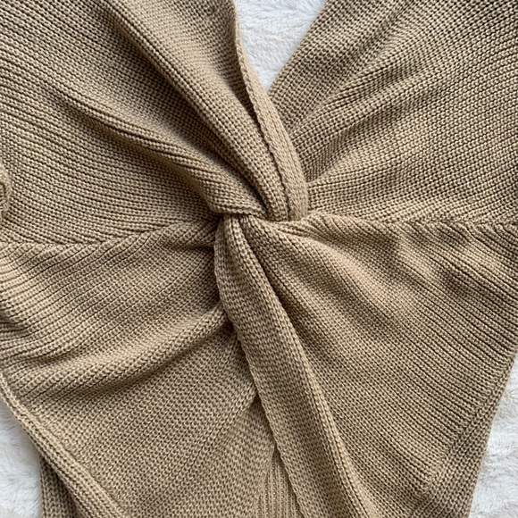 OOTDFASH Knot Back Knit Sweater - Picture 6 of 9